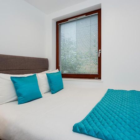 Park View Apartments Londra Esterno foto